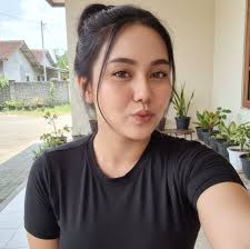 Sarah Wijaya